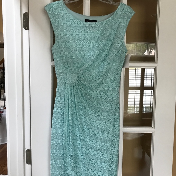 Women's dress - Picture 1 of 1